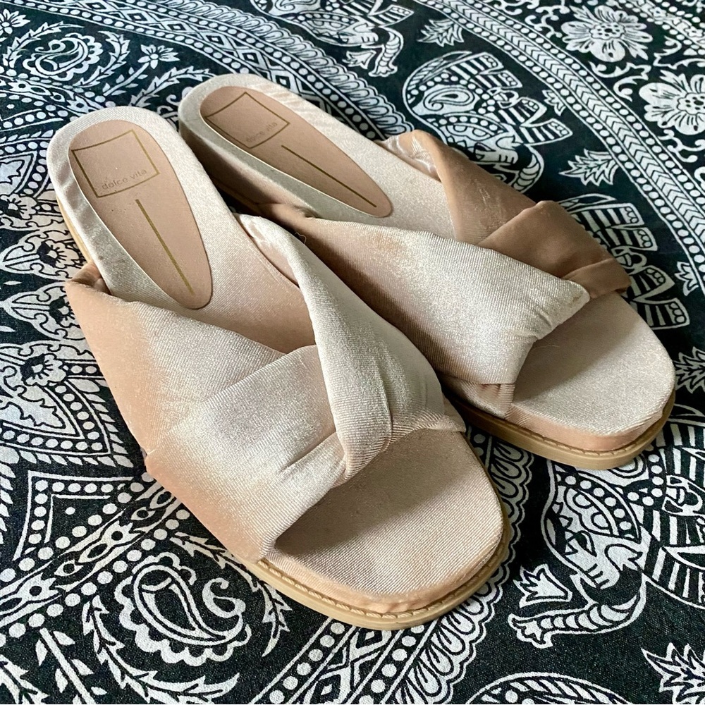 Dolce Vita Golda Velvet Slide Sandals